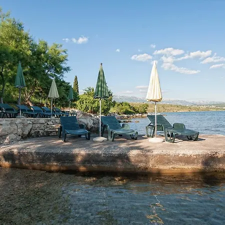 Apartment Ana Posedarje